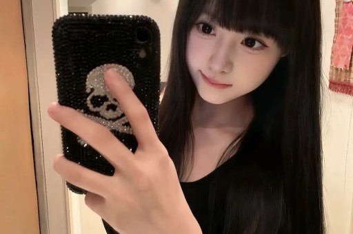 网红趁结婚炒作“捞金”更多黑料被扒官方亲自下场