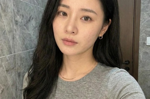 娱乐圈近期爆料众多明星都有大瓜小瓜消息都在内吃瓜拿走啦